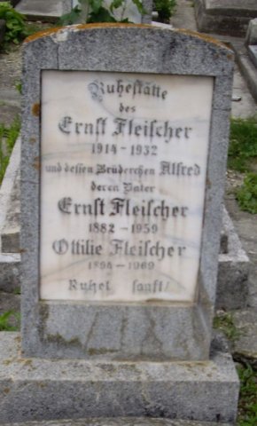 Fleischer Ernst 1882-1959 Bonfert Ottilie 1894-1969 Grabstein